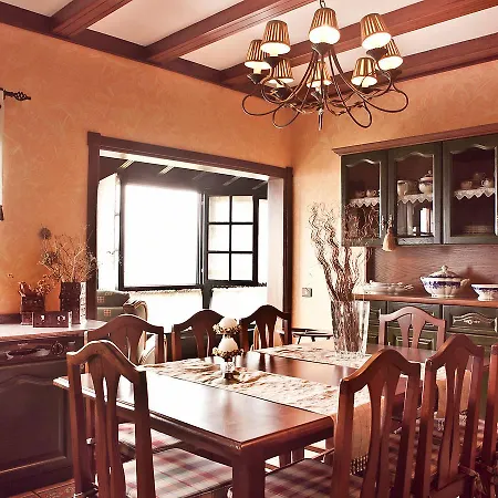 Holiday home Holiday La Habanera